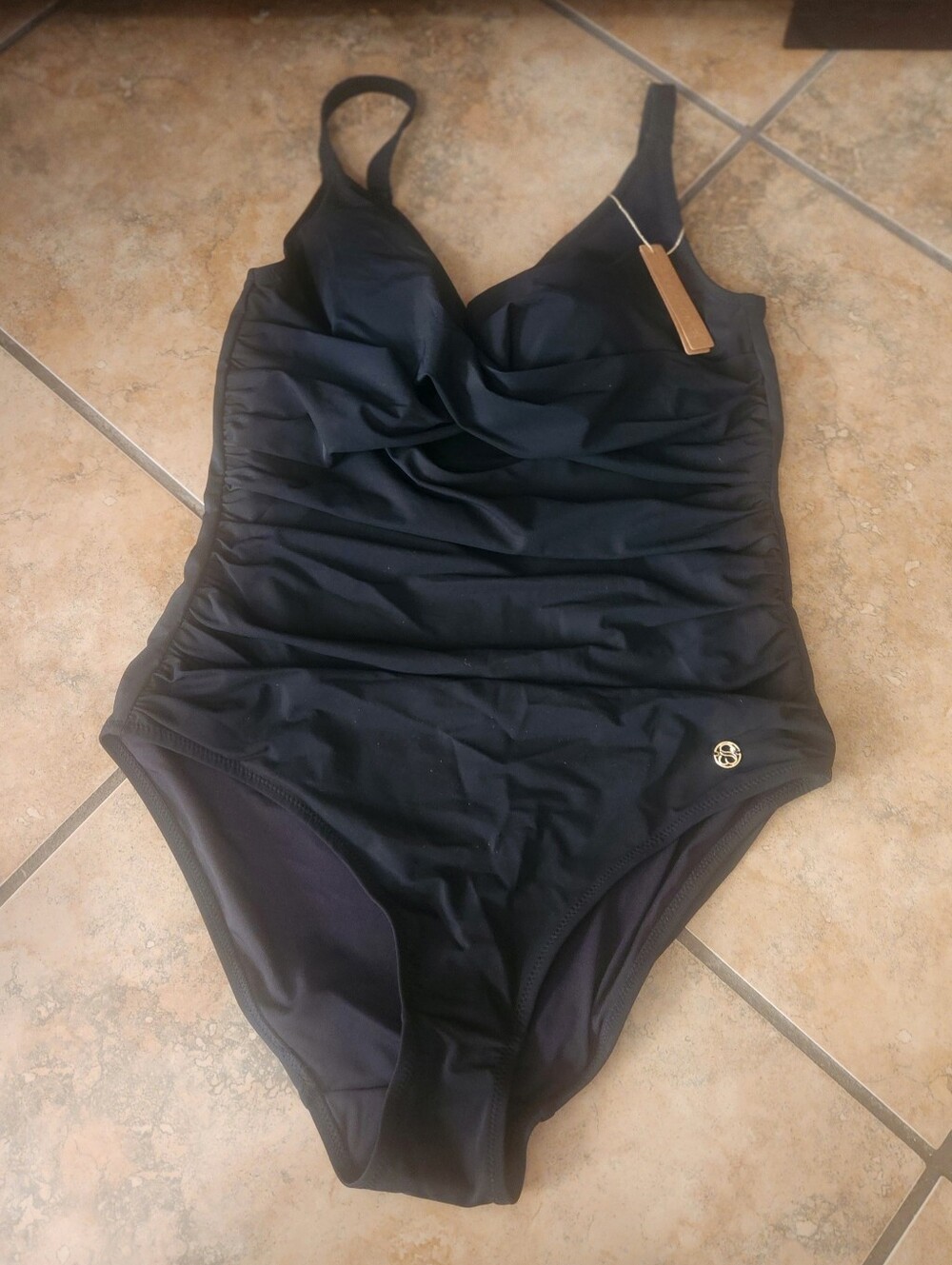 Shapellx 1pc Tummy Control Women's Swimsuit - Picture 6 of 7
